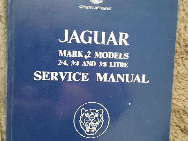 Jaguar amp Rover Reference Books