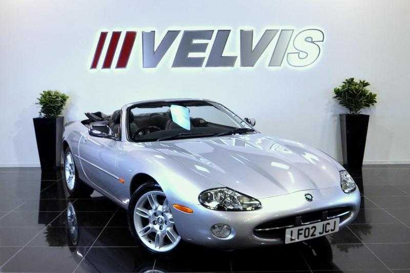 Jaguar XK8 2002