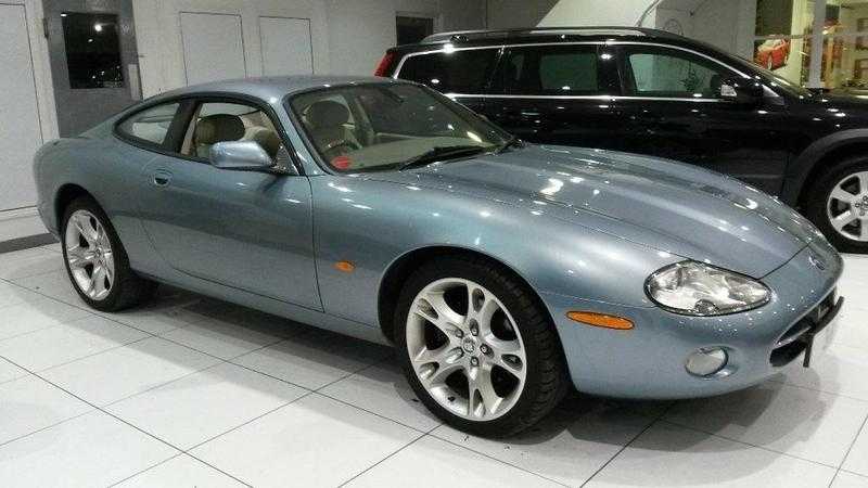 Jaguar XK8 2003