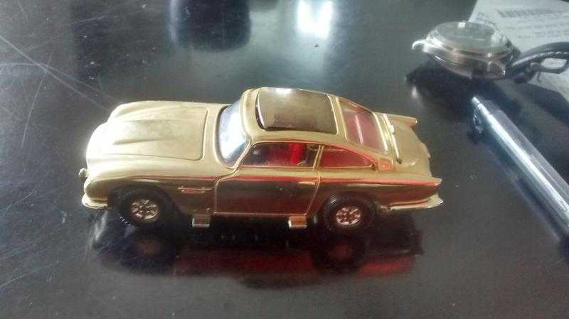 James Bond gold Aston Marti DB5 40th anniversary model.