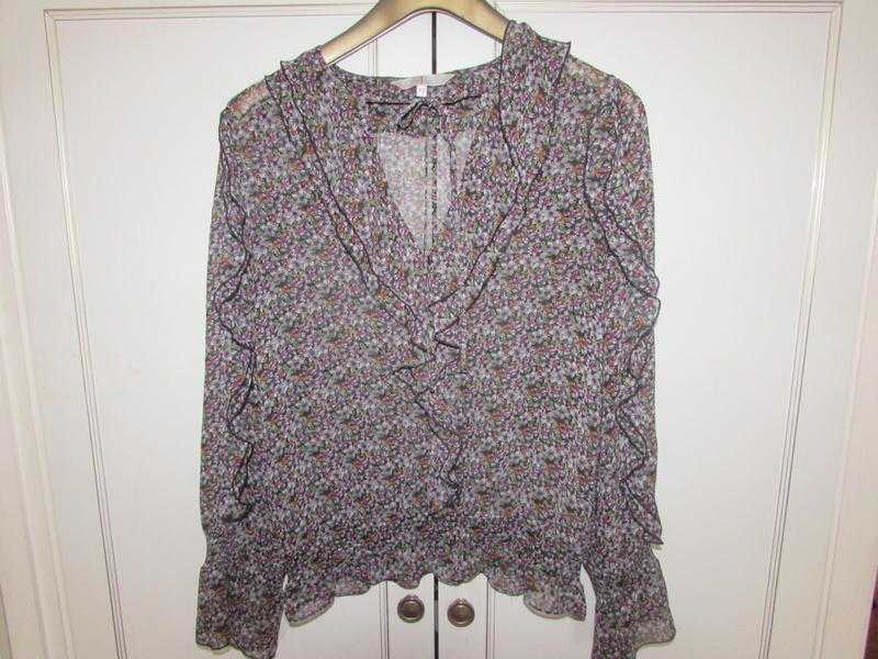 Jasper Conran Ladies Floral Top Size 12- Excellent condition