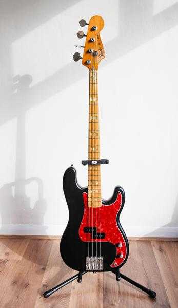 Jazz Precision Bass Guitar