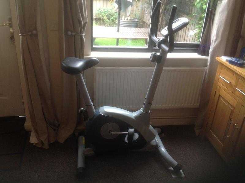 Jessica Ennis Magnetic Exercise Bike