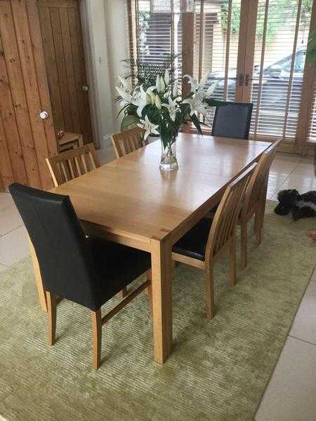 John Lewis Monterey 6-8 Seater Oak Dining table