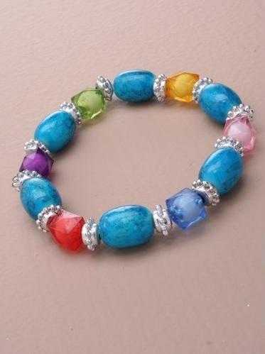 JTY015 - Crackle and assorted coloured bead bracelet.