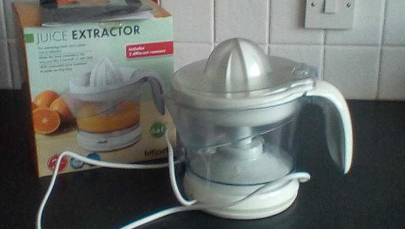 Juice extractor