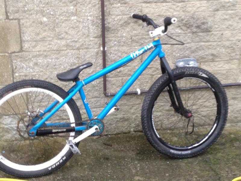 jump bike. skatepark bike. 24quot wheels. dirt jump.