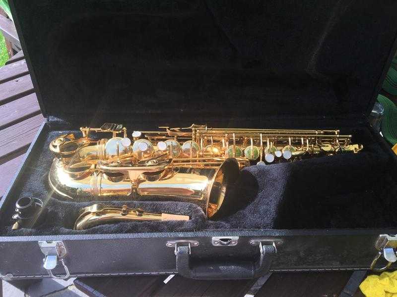 Jupiter 500 Series Alto Saxophone