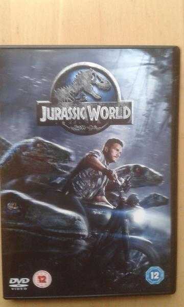 JURASSIC WORLD