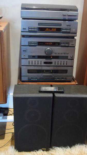 JVC Compact Hi-Fi Stereo System