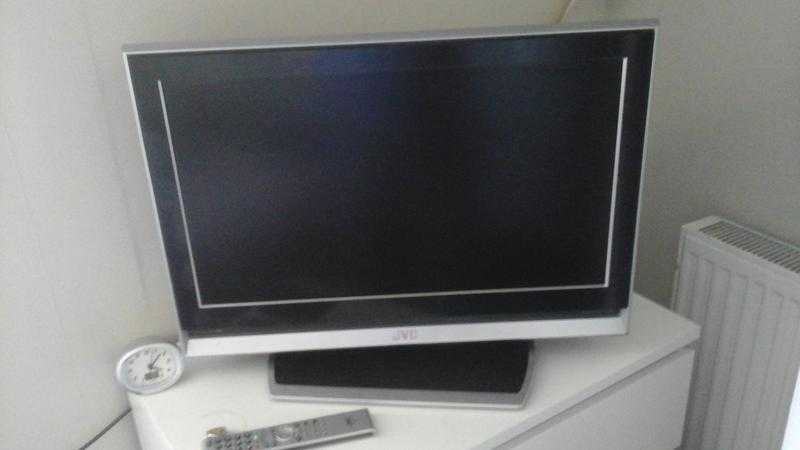 Jvi 26dx7bj 26quot flat screen TV