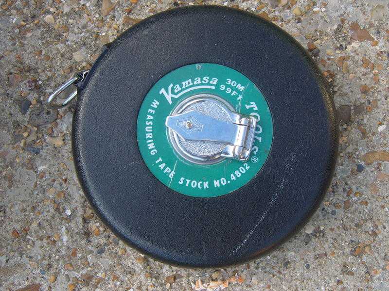 Kamasa 30m99ft wind up measuring tape. Good clean condition.