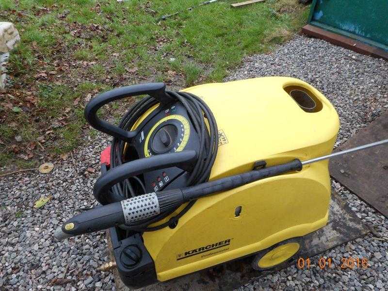 KARCHER HOT amp COLD PRESSURE WASHER - EXCELLENT CONDITION