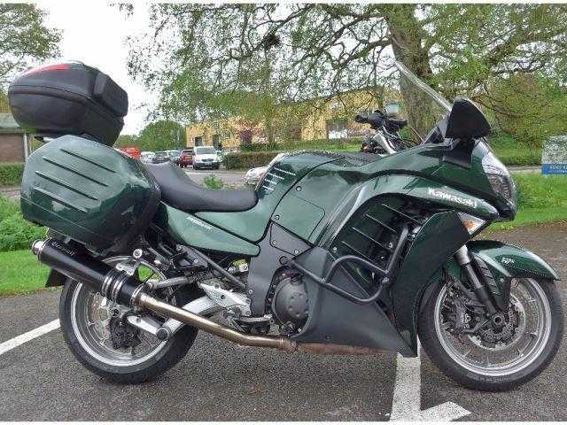 Kawasaki GTR 2011