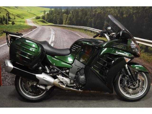 Kawasaki GTR 2012