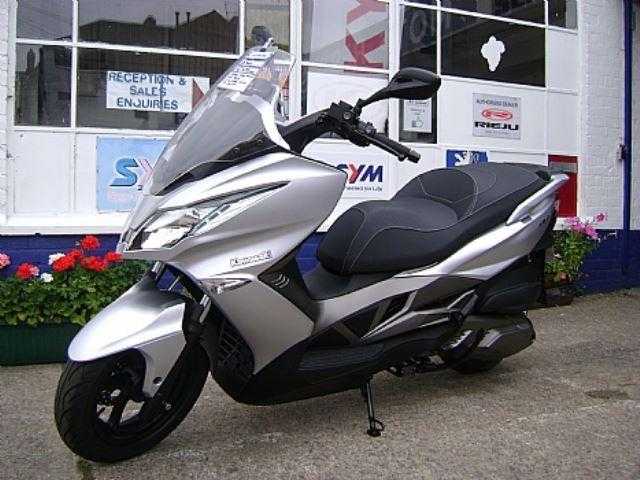 Kawasaki J300