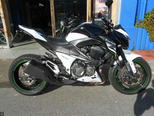 Kawasaki ZR 2013