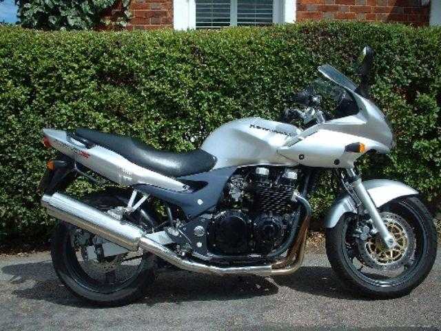 Kawasaki ZR