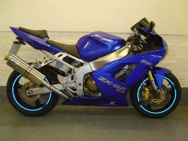 Kawasaki ZX 2005