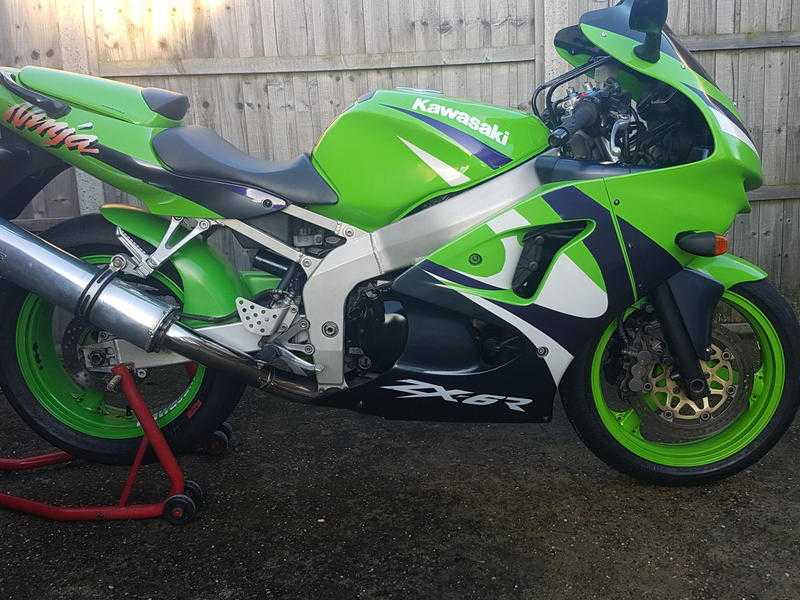 Kawasaki ZX-6R 1999