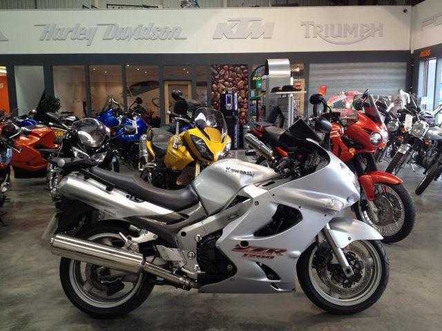 Kawasaki ZZR 2003