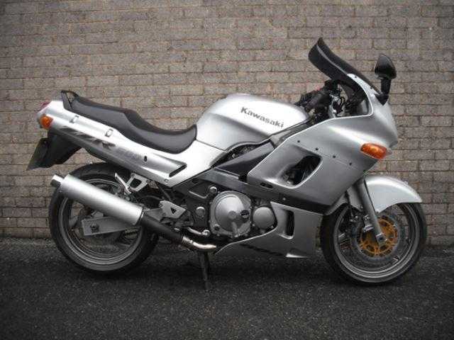 Kawasaki ZZR 2004