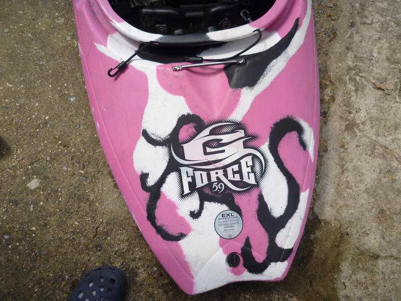 kayak dagger g force 5.9 play boat