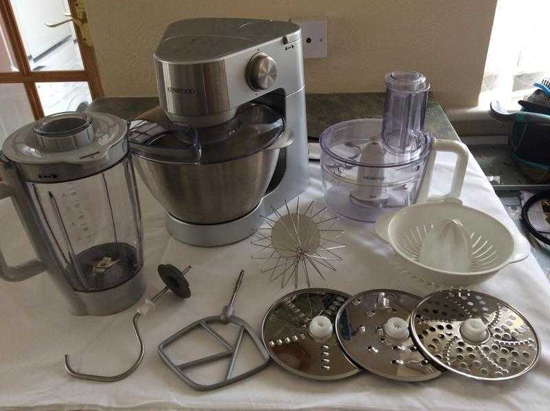 Kenwood Prospero Food ProcessorMixerBlenderJuicer KM260 for sale