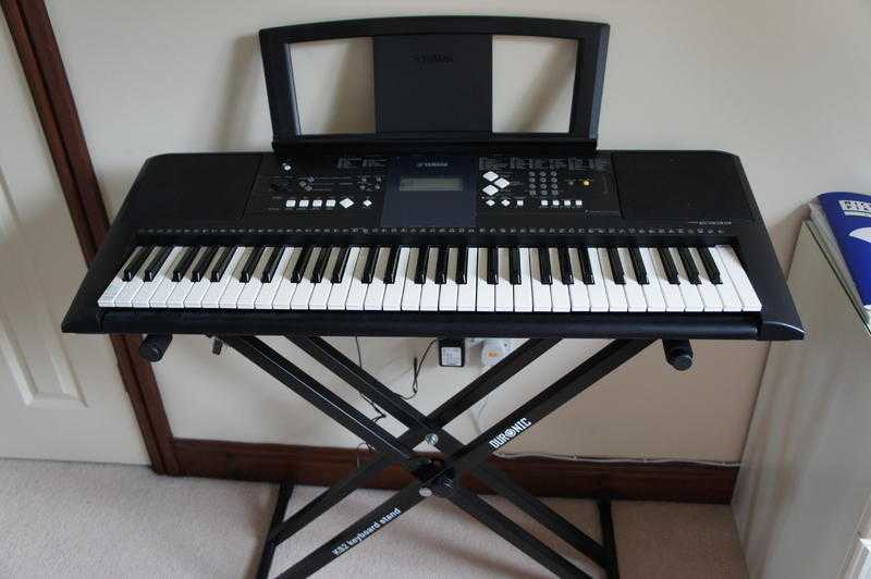 Keyboard  stand