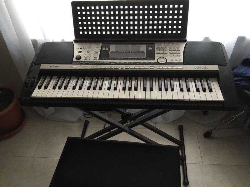 Keyboard Yamaha Psr 740