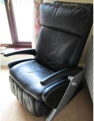 Keyton Massage chair