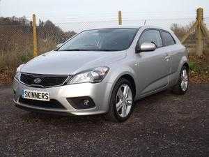 Kia Cee039d 2011