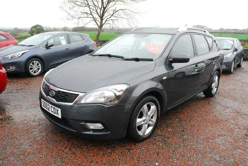 Kia Cee039d SW 2012