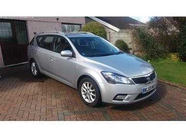 Kia Ceed 2010 1.6, FSH, LOW MILEAGE