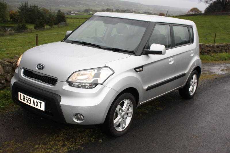 Kia Soul 2. 2009 (59) 1.6 5 door. Very Low Miles