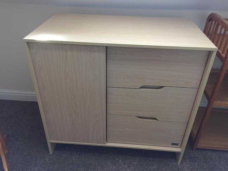 Kiddicare KUB MADERA Childrens  Babys Chest of drawers  Dresser - excellent condition