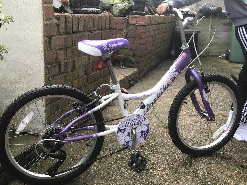 Kids Bike Excellent condition 20quot wheels suit 6-9 year old