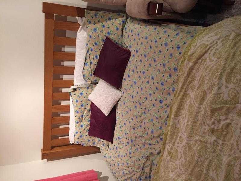 Kigsize oakwood bedstead for sale