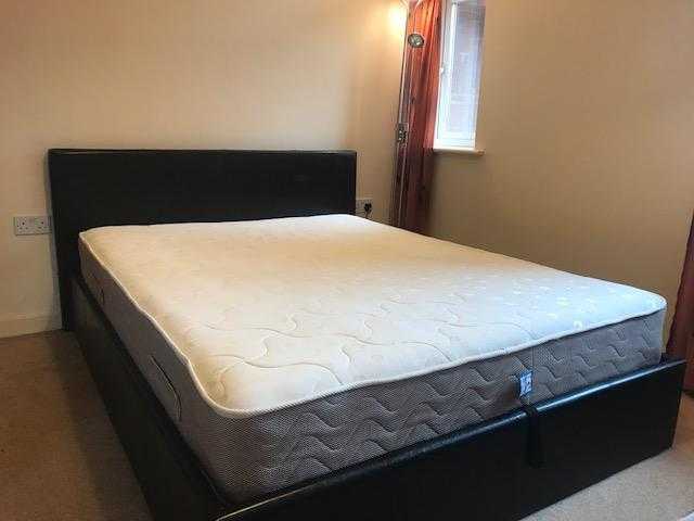 King Size Bed with a Mattress