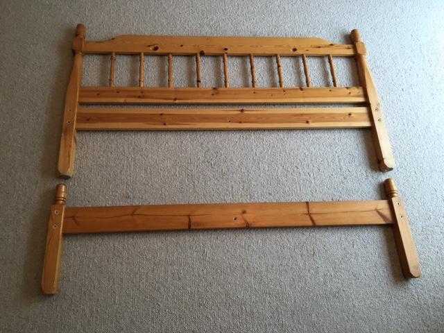 King Size Pine Bed