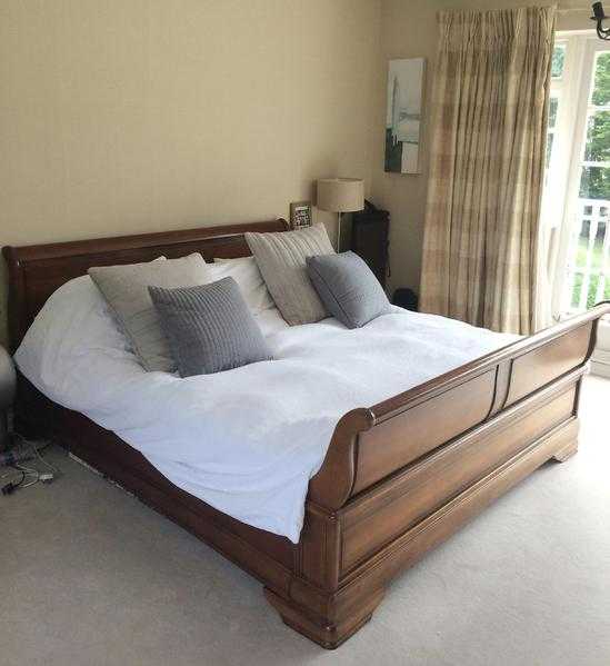 Kingsize sleigh bed for sale