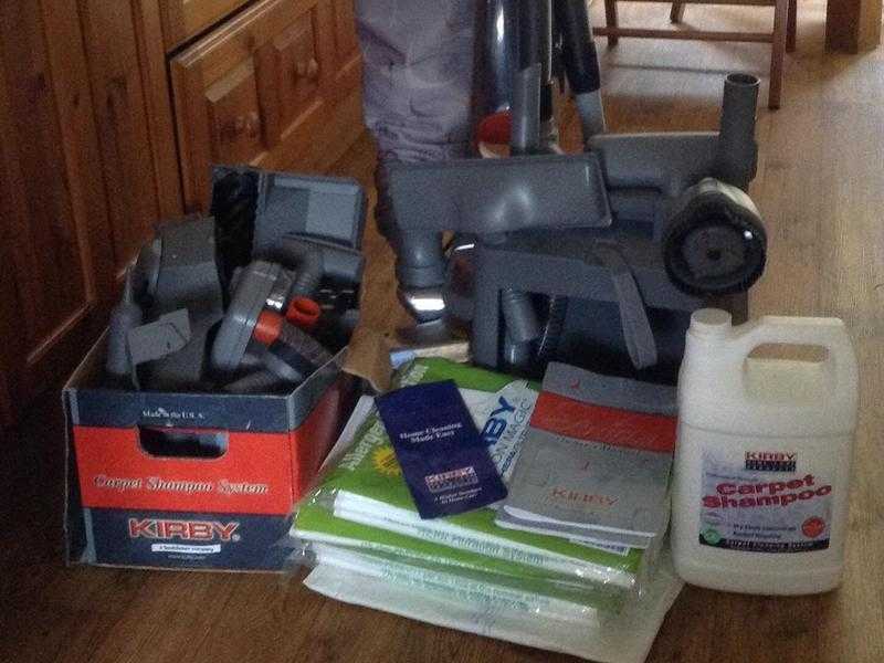 Kirby Vacuum cleaner excellent condition ,latest Sentria model cw shampoo kit zip brush disposable