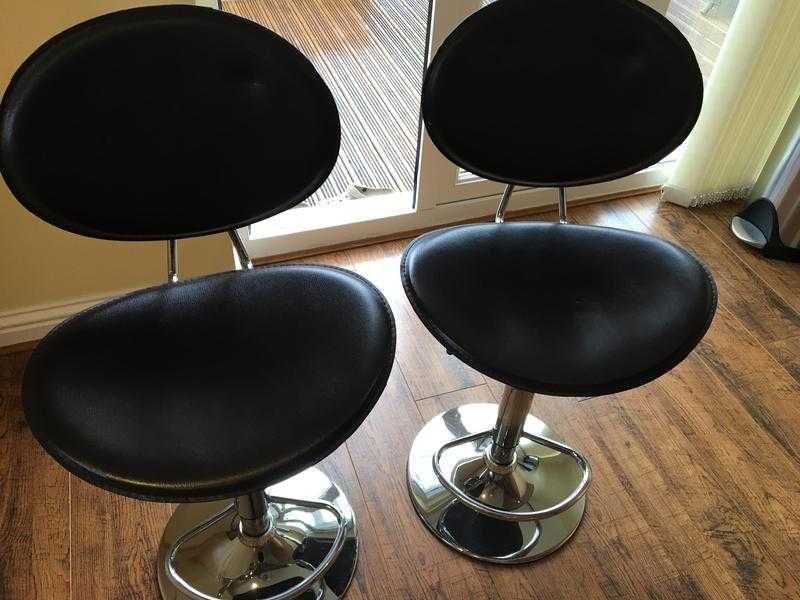 KITCHEN BREAKFAST BAR STOOLS