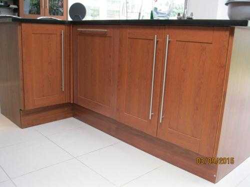 Kitchen cupboard doors, handle, hinges, kickboards