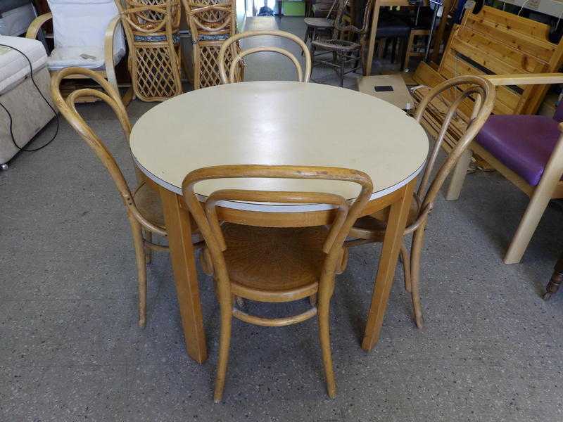 Kitchen  dining table with4 bentwood chairs