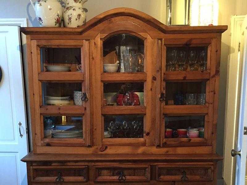 Kitchen Dresser - Arts and Crafts style