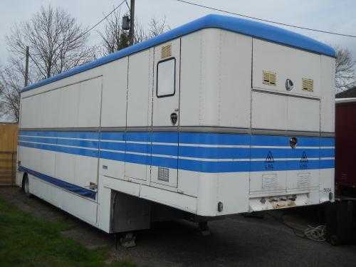 KITCHEN , FAST FOOD ,CATERING TRAILER. BLUE