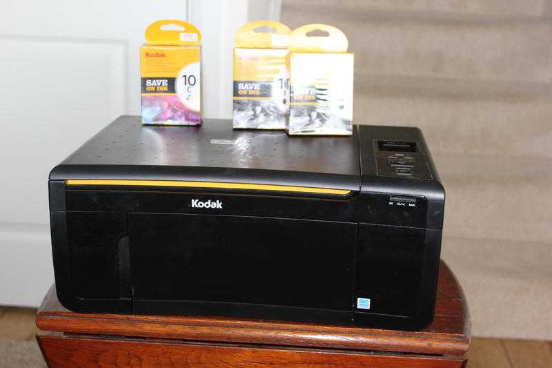 KODAK ALL IN ONE PRINTERSCANNER PLUS THREE INK CASSETTES