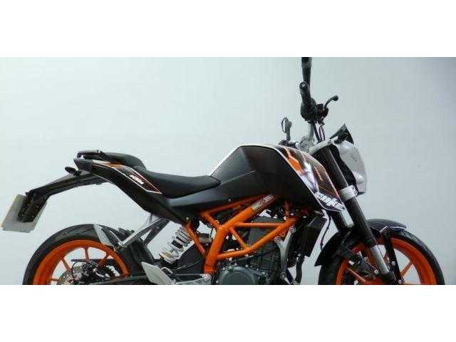 KTM 390 Duke 2015