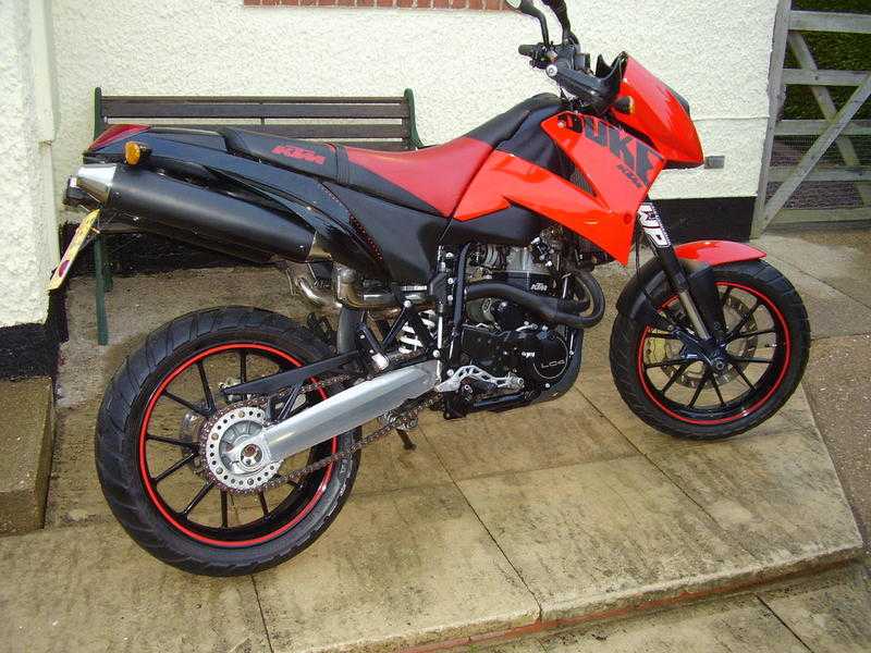 KTM 640 Duke 2002